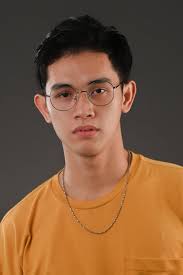 Kung hindi lang tayo sumuko" Episode #1.3 (TV Episode 2023)