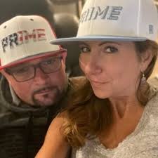 Lauren Lucht (@laurenlucht2)