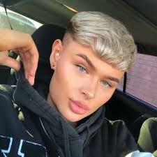 𝕭𝖊𝖓 𝕹𝖎𝖈𝖍𝖔𝖑𝖆𝖘 (@cakefaceben)