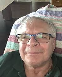 Dennis Hepp's Instagram, Twitter & Facebook