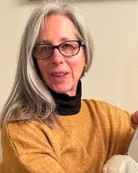 Dolores Colgan's Instagram, Twitter & Facebook