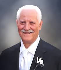 Brad Jude's Instagram, Twitter & Facebook