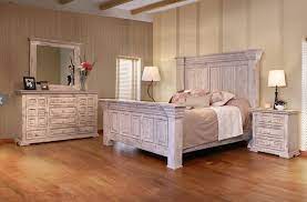 Our solid wood bedroom furniture sets are handcrafted in vermont and guaranteed to last a lifetime. Bradley S Furniture Etc Rustic Artisan Bedroom Collections