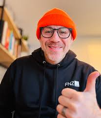 Nichlaus🤙Thacker (@NichlausThacker)