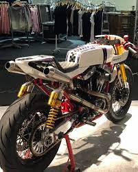 sportstersfamily is with the brothers of ac calella custom and his amazing construction sportster caferacer in the championship of カスタムバイク カフェレーサー スポーツスター