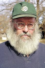 Identifying a bird can be difficult even for experts