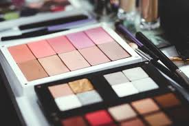 When doing this, do it carefully, blotting rather than scrubbing. How To Get Makeup Out Of Carpet The Ultimate Guide Runrug Com