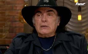 Salvador Pineda atraviesa problemas de dinero - Fama