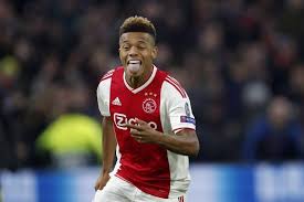 How to complete showdown david neres vs. Football Tweet On Twitter David Neres Always Looks High Every Time He Plays The Boy Is Living The Dream In Amsterdam