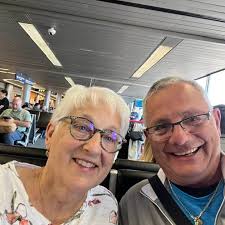 👏🎉👮‍♂️ Today, we had the honor of swearing in three new Deputies to the  Kenosha County Sheriff's Office. Please join us in welcoming the newest  members of the KESO family! 🔹 Deputy