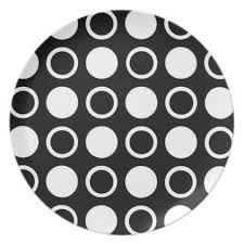 Black And White Striped Dinner Plates White Circles And Polka Dots Dinner Plate Zazzle Com Plates Dinner Plates Black Dinner
