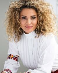 Danielle Cormack's Instagram, Twitter & Facebook