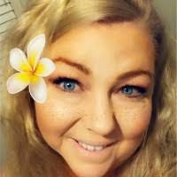 Kimberly Cady's Instagram, Twitter & Facebook