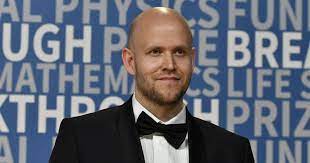 Ek founded music streaming service and app spotify back in 2006 with his business partner at the time martin lorentzon. Raqzae75ud9ijm