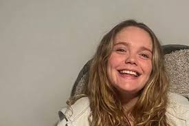 Mum who 'couldn't have kids' falls pregnant with triplets months after  dating new man