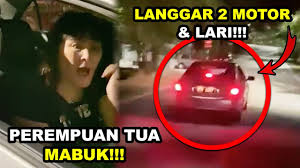 'abang botak' bebas daripada jalani hukuman penjara. Lelaki Berang Pecah Cermin Kereta Guna Topi Keledar Pemandu Perempuan Buat Hal Dulu Wei Youtube