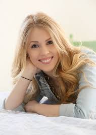 Life as a retiree and artist, finding beauty in what's there