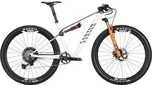 Active braking pivot (abp), full floater and mino link make trek full suspension models a class above the competition. Full Suspension Mtb Xc Race Bike Lux Canyon My