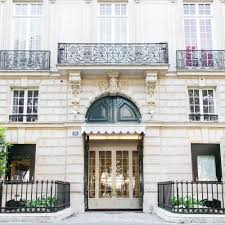 With 3 From Jdzigner Www Jdzigner Com Maison Dior Maison Architecture