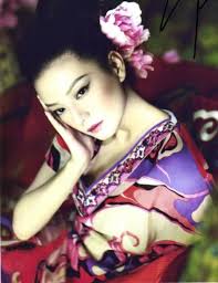 18 hours ago · 中國知名演員趙薇疑遭封殺。綜合中國媒體報導及網路訊息，她主演的「還珠格格」第1、2部、「情深深雨濛濛」等劇集，26日晚間被中國影音平台下. ãƒ¤ãƒ•ã‚ªã‚¯ ãƒ´ã‚£ãƒƒã‚­ãƒ¼ ãƒãƒ£ã‚ª è¶™è–‡ Vicki Zhao ã®ç›´ç­†ã‚µ