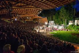 Das freilichtspiel findet alle drei jahre statt. Theater Robin Hood Auf Der Freilichtbuhne Altusried 63 000 Zuschauer Erlebten Das Spektakel Altusried