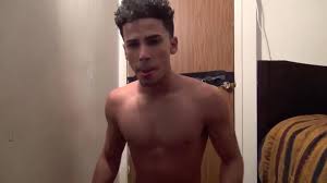 Adam Saleh Youtuber Leaked Flexing Video - ThisVid.com