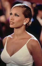 Lisa Raye or Vanessa Williams?