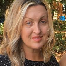 Tammy Stringer's Instagram, Twitter & Facebook