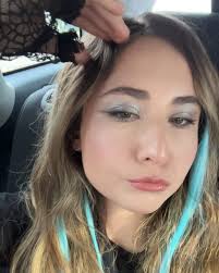 𝐻𝒶𝓁𝑒𝓎 𝒮𝒸𝒽𝑒𝑒𝓇🍓 (@haleyscheerr) • Instagram photos and videos