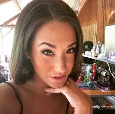 All I do is hustle, take care of my family, show love & mind my business.  If you don't like me, you hating.