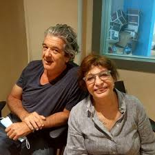 אביב אלוש, אבי קושניר, אברהם ניניו (שחקן ובמאי בתיאטרון הבימה, ביים בין השאר את ההצגות שש כנפיים לאחד ו12 המושבעים/שחקן ובמאי תיאטרון בארץ), אדיר מילר (שחקן ואמן בידור. 103fm ××'×™ ×§×•×©× ×™×¨