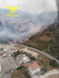 Jul 24, 2021 · sardegna, nella giornata da bollino rosso per rischio incendi, come da preallarme della protezione civile regionale. Sembra Che Non Ci Sia Tregua Per Il Fuoco Anche Oggi La Sardegna Brucia In Numerosi Incendi Cagliari Vistanet