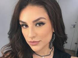 Kéfera Buchmann sobre transtorno de imagem: 'Tinha nojo de mim'