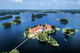 Den berg der kreuze und die kurische ein meer aus sand und ein berg aus kreuzen: Wasserburg Trakai Beeindruckendes Reiseziel Nordisch Info