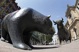 Statue am gebäude der börse frankfurt am main. London Stock Exchange Deutsche Borse Bet On New World Of Mega Exchanges Wsj