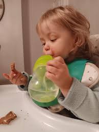 How to rent a car for a few hours a week in Takiab?