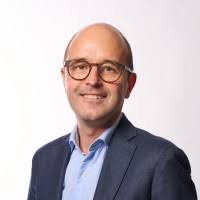 1700+ profils pour “Lörch”