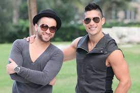The album is less reggaeton flavored than i thought it would be, but it is more influenced by latin pop and bachata (with some reggaeton fluorishes here and there). 11 Ideas De Chino Y Nacho Nachos Cantantes Shakira Y Maluma