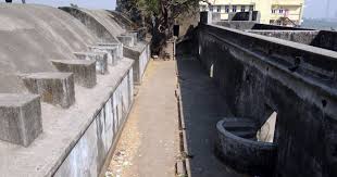 Forts Of India: Sewri Fort - Mumbai