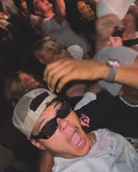 DESTIN (@destinldavis) • Instagram photos and videos