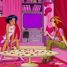 A piece we made last summer for @totallyspieszine 💖. Totally Spies Totally Spies Spy Outfit Cartoon Outfits