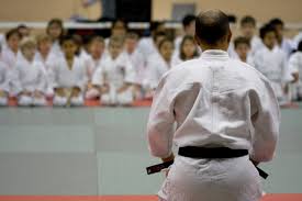 Europeantaekwondo union is the official continental governing body of taekwondo founded on 2 may 1976. Taekwondo Training Ablauf Des Trainings Defport Com