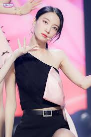 겨드랑이 노출을 즐기는 유빈...gif | 걸그룹연예인 | 일베저장소