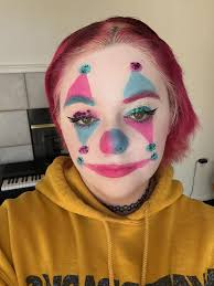 Halloween Clown Makeup Ideas and Reactions