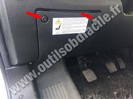 The obd port, is the location where you can plug in any obd tool into the vehicle to pull vehicle information. Obd2 Connector Location In Fiat Ducato 2014 Outils Obd Facile