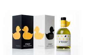 Modern And Fresh Packaging Design For Extra Virgin Olive Oil World Brand Design Olivenol Verpackung