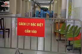 Theo đó, người dân trên toàn địa bàn tp không được tụ tập trên 5 người (trừ công sở, bệnh viện, trường học); 152 NgÆ°á»i Nháº­p Cáº£nh Trai Phep Tphcm Lo Ngáº¡i Phat Sinh á»• Dá»‹ch Covid 19 Kenh Truyá»n Hinh Ä'ai Tiáº¿ng Noi Viá»‡t Nam Vovtv