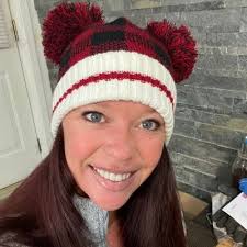 Melissa Leslie (@MelLeslie6)