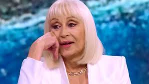 Fue cantante y logró la fama y la popularidad en españa muere la icónica cantante raffaella carrà a los 78 años. 9dtwon Ndukoqm