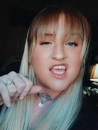 White Boy Singing Bossman Dlow